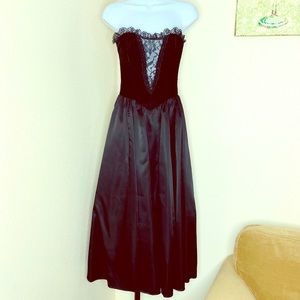 Gunne Sax black vintage velvet satin midi formal 2